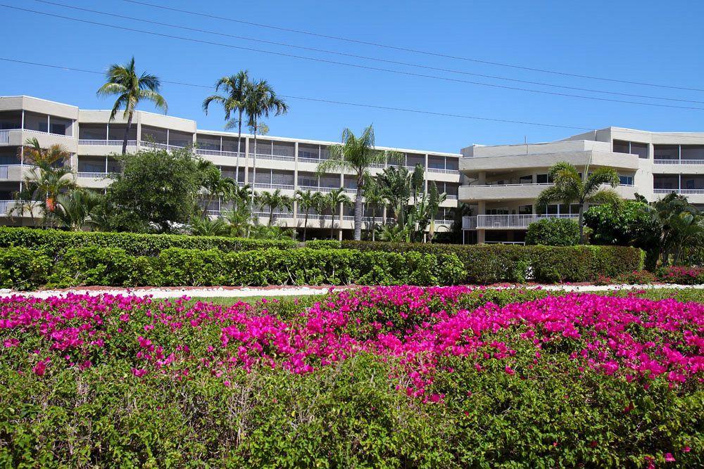 Marco Beach Vacation Suites Caxambas 外观 照片
