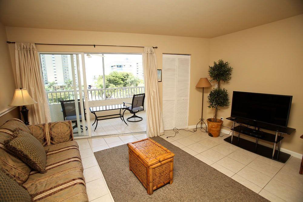 Marco Beach Vacation Suites Caxambas 外观 照片
